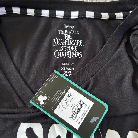 The Nightmare Before Christmas Pajama Shirt Women's Size XS Nightgown Sleepshirt - Picture 5 of 6